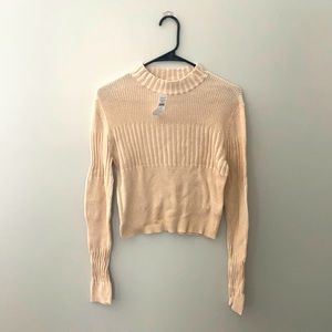 American Eagle, Large, Cream